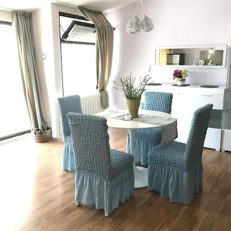 מלון White Rose Guest