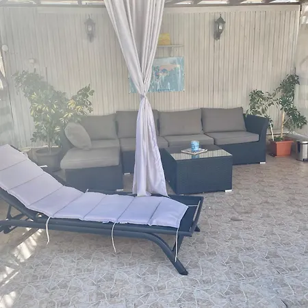 White Rose Guest Hotell Burgas