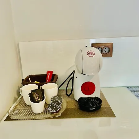 White Rose Guest Burgas