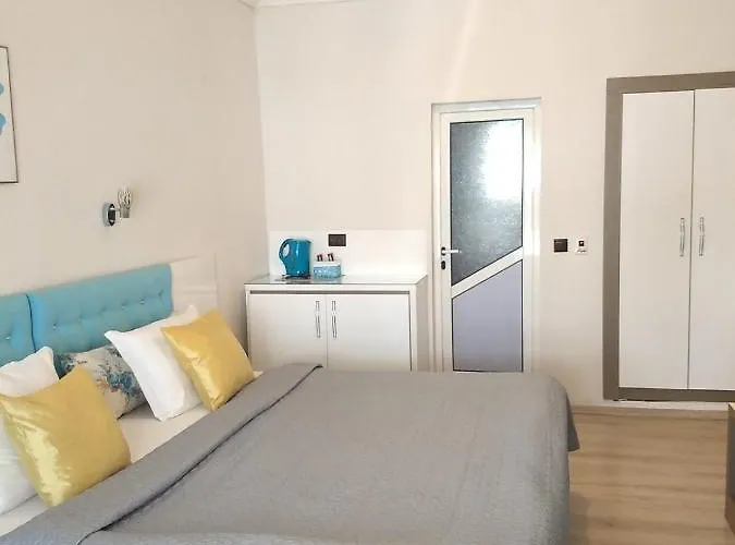 Hotell White Rose Guest