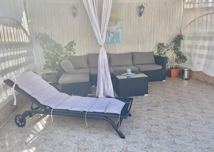 White Rose Guest Hotel Burgas