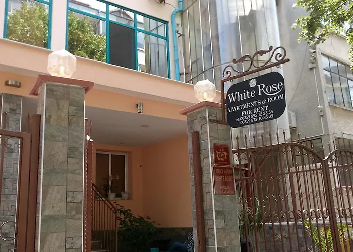 White Rose Guest Hotel Burgas