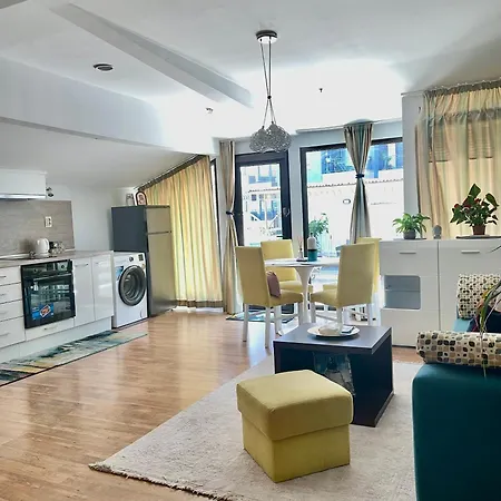 White Rose Guest Burgas