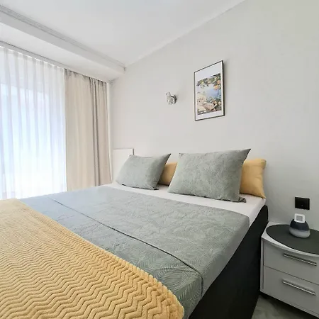 Otel White Rose Guest 2*