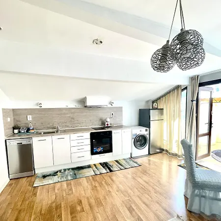 White Rose Guest Otel Burgaz
