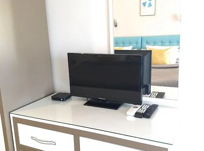 White Rose Guest Бургас