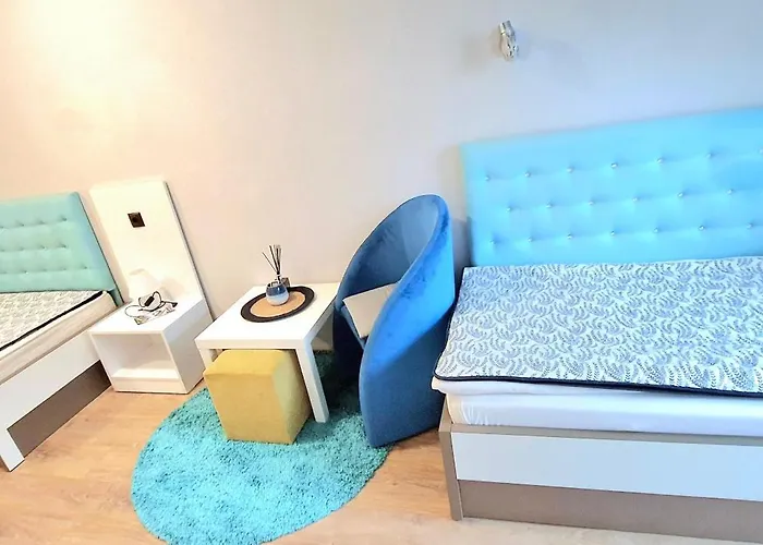 White Rose Guest 2* Бургас